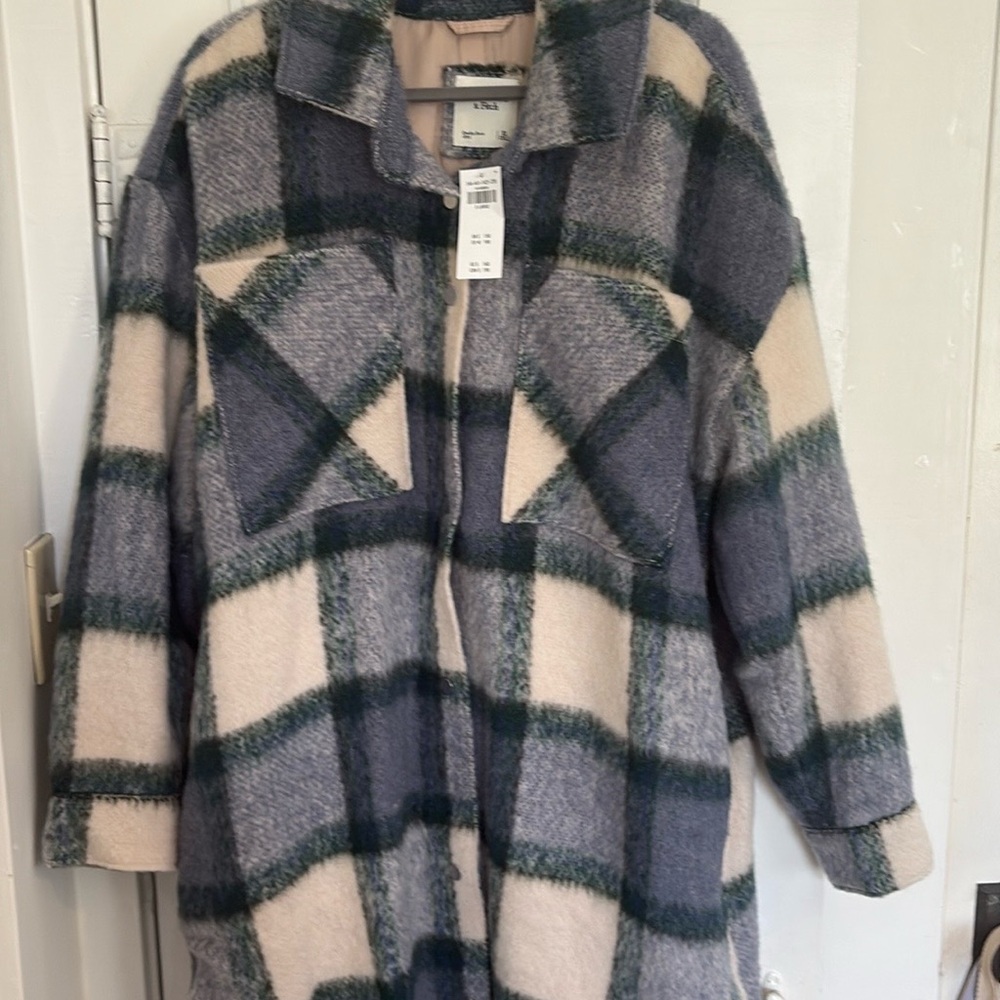 Abercrombie & Fitch Cream and Green Teddy Jacket Cozy Oversized Fit